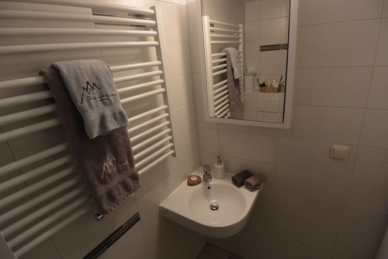 Ferienwohnung Pfennig Миттенвальд Экстерьер фото